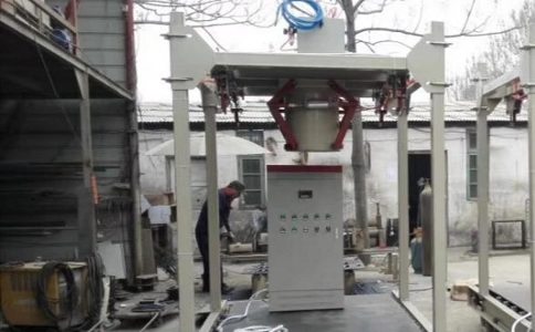 顆粒灌裝機(jī)